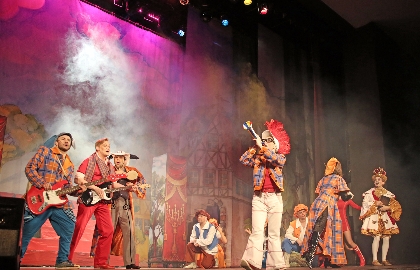 Новогодние приключения "Бременские музыканты"