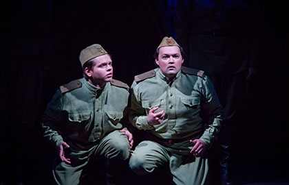 Cцена из «Не унывай!»