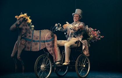 Scene from «Соломенная шляпка»