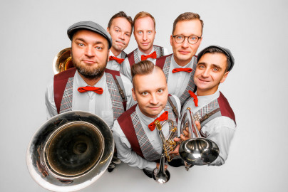 Веселые ребята