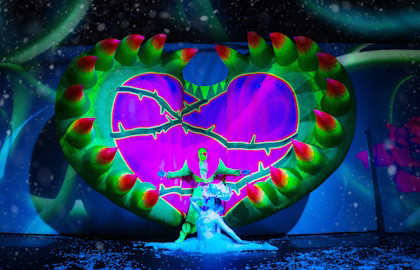 Новый год. Юрский период (Новогодняя версия шоу "Яйцо Динозавра")