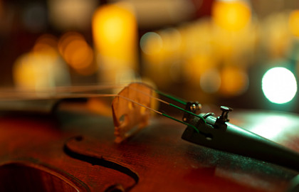 Щелкунчик при свечах с песочной анимацией