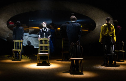 Cцена из «Бродячая собака»