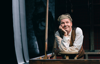 Трое в лодке, не считая собаки