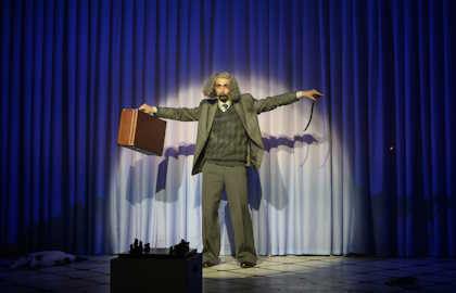 Морж, учитель и поэт