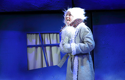 Scene from «Морожены песни»