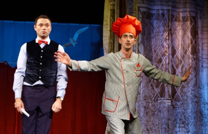 Cцена из «Слуга двух господ»