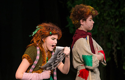 Ваня в сарафане