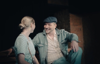 Дура ненормальная