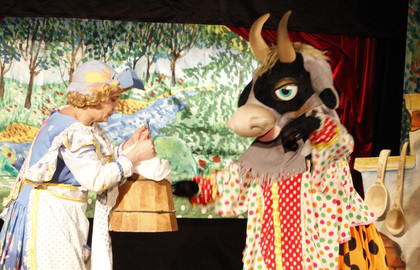 Тётушка Луша и колобок Ванюша