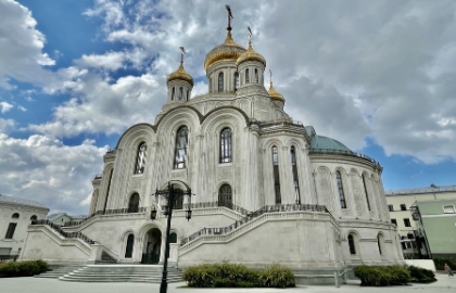 Возрожденная святыня – Сретенский монастырь (с посещением «Туринской плащаницы», авторская экскурсия, пешеходная)