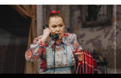 Незамужняя женщина