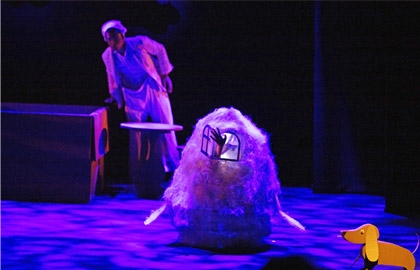 Картонный человечек и Мотылек