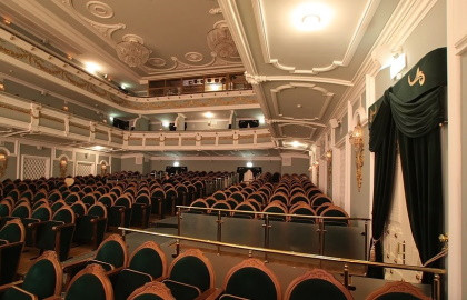 Scene from «Первое представление / Беренче театр»