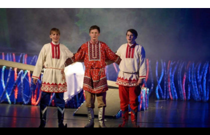 Два клёна