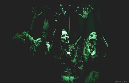 Cцена из «Абсент»