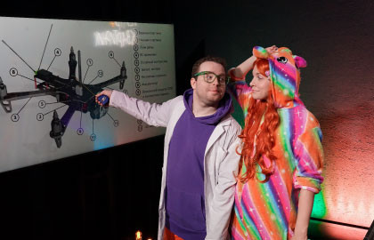 Ученая семейка и квадрокоптер