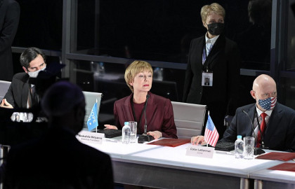 Cцена из «Честная женщина»