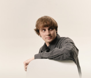 Василий Медведев