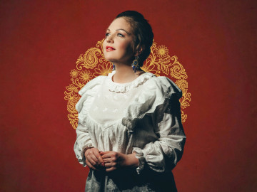 Марина Девятова
