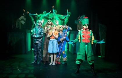 Scene from «Волшебник Изумрудного города»