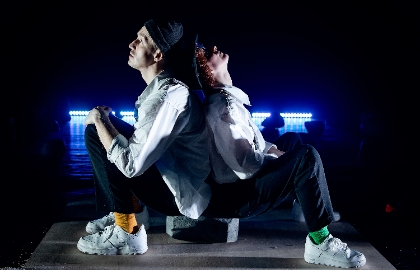 Scene from «Море»