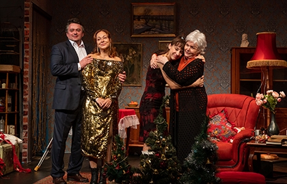 Scene from «Джентльмен на вечер»