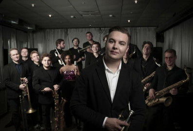 Джаз-оркестр «CoolGroove BigBand»