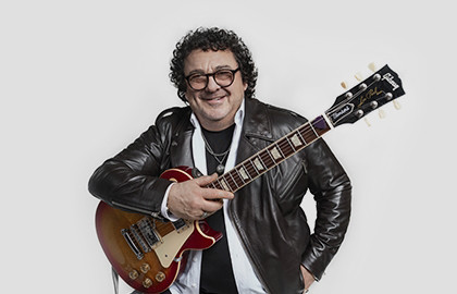 Игорь Саруханов