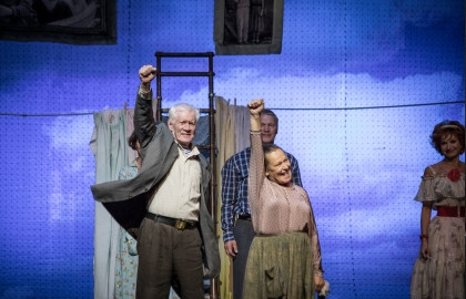 Cцена из «Любовь и голуби»