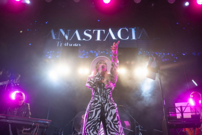 Anastacia Tribute — Клуб «Douglas»