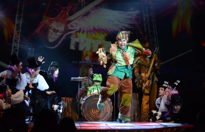 Новогодние приключения Маши и Вити