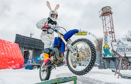 Семейное шоу каскадеров Мастера Панина "Новогодняя сказка"