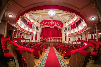В ритме традиций