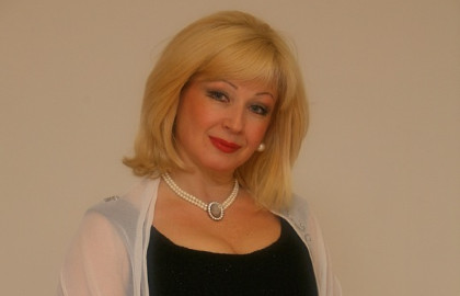 Елена Ионова