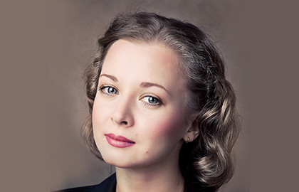 Елена  Коробейникова