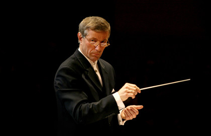 Валерий Халилов