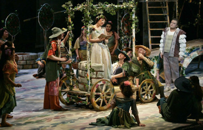 Scene from «Любовный напиток»