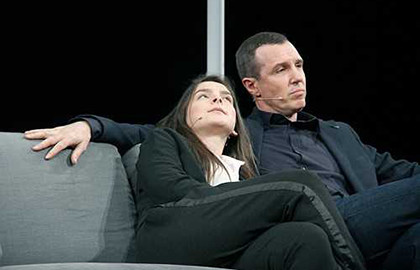 Cцена из «Мужья и жены»