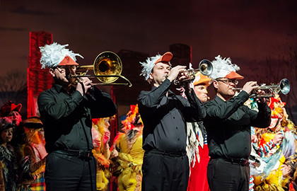 Scene from «Гадкий утенок»