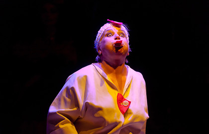 Cцена из «Самоубийца»