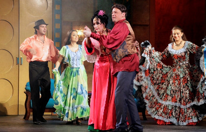 Scene from «Бриллианты и любовь»