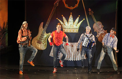 Scene from «Бременские музыканты»