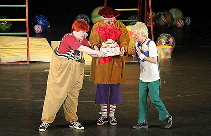 Scene from «День рождения кота Леопольда»