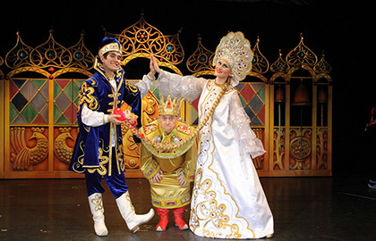 Scene from «Жар-Птица»