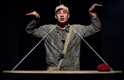 Scene from «Польвероне (Солнечная пыль)»