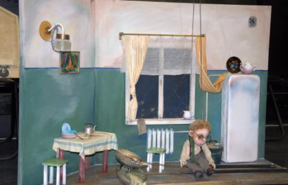 Cцена из «Можно попросить Нину?»