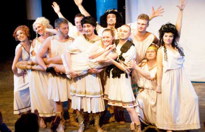 Cцена из «Герои и боги»