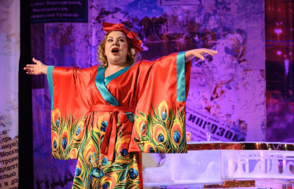 Cцена из «Сюрприз»