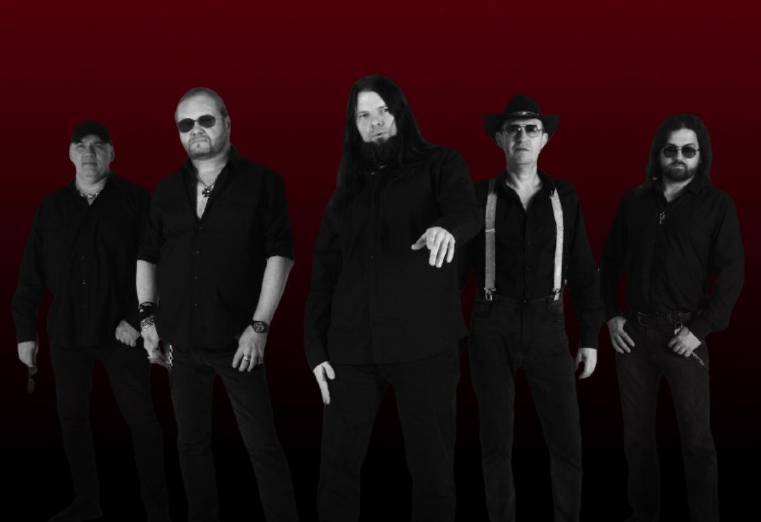Classic rock legends show. 24 Carat Golden Rock Hits» c «Silver Machine»